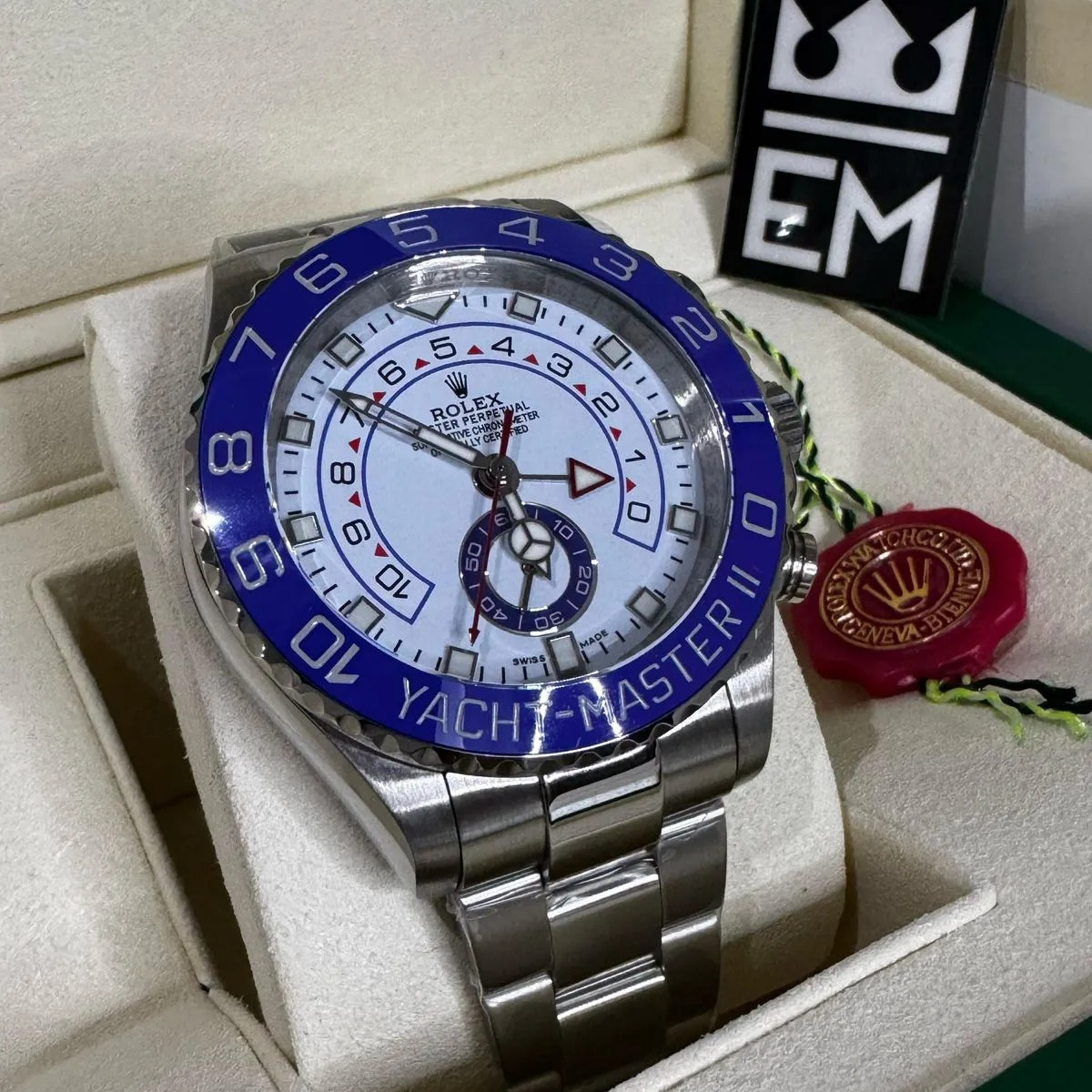 Blue Bezel