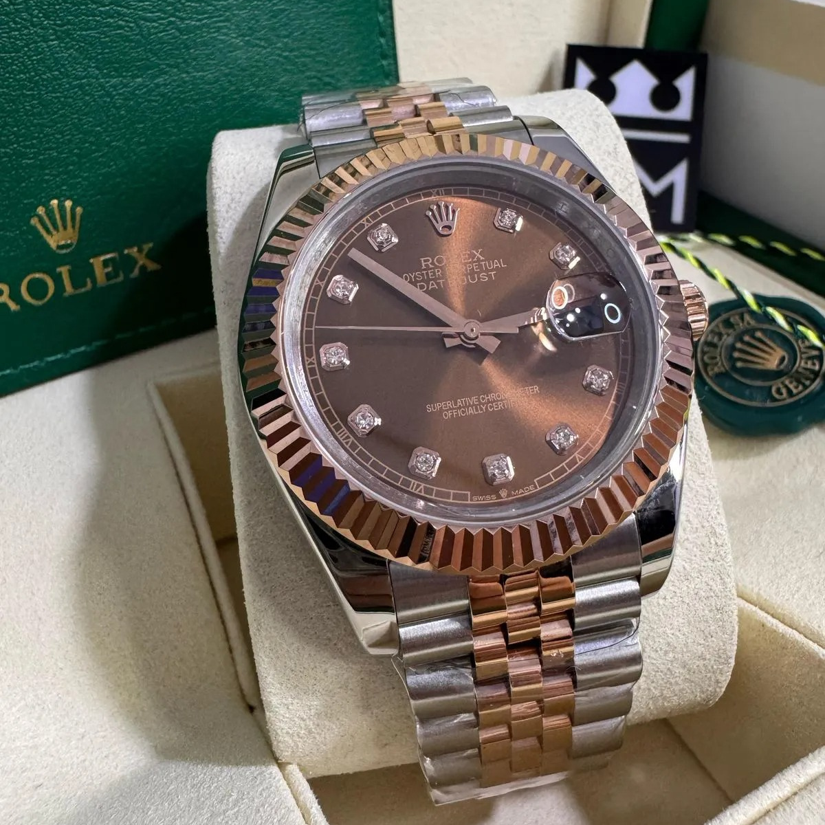 Brown Dial with Diamanten