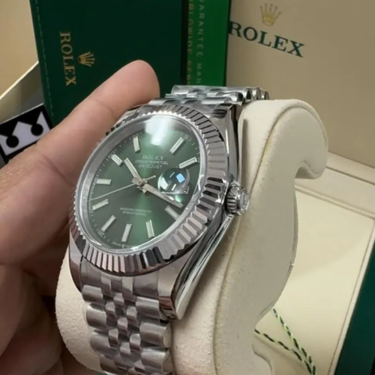 DJUST – Green Dial