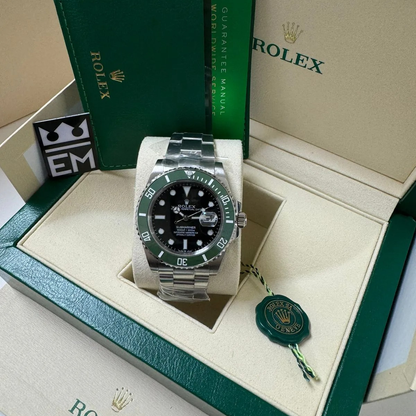 SUB – Black Dial
