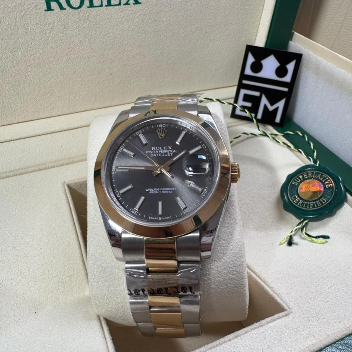 Gray Dial – Bicolor