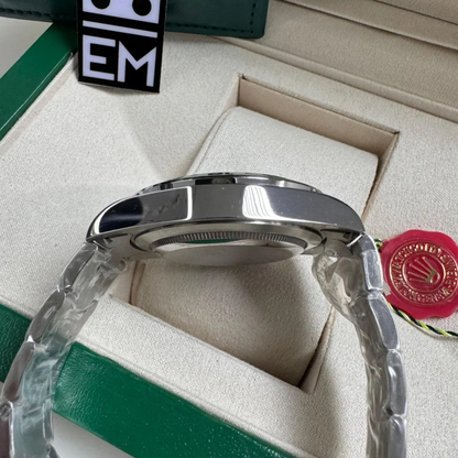 YM – Blue Dial