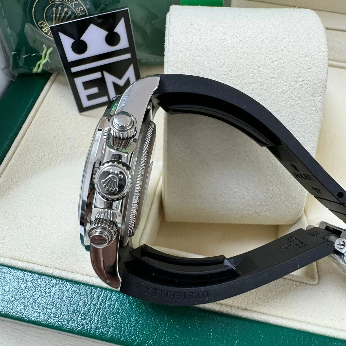 DAYT – Meteorit Dial – Oysterflex