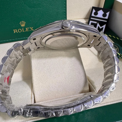 DDATE – Silver Dial