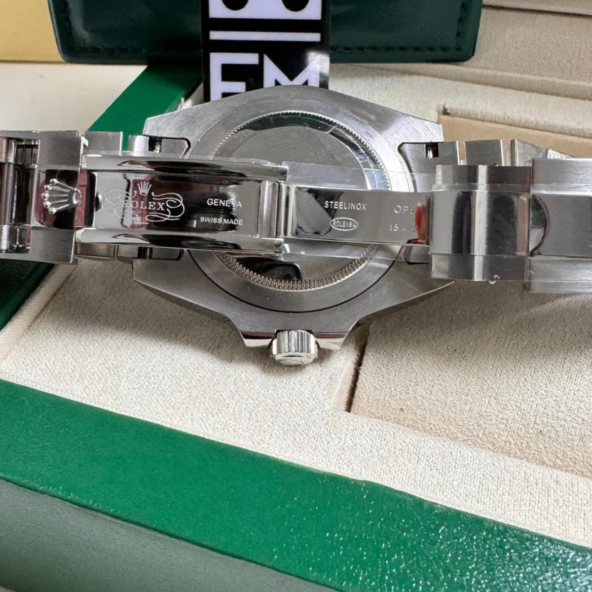 GMT – Black Dial 3