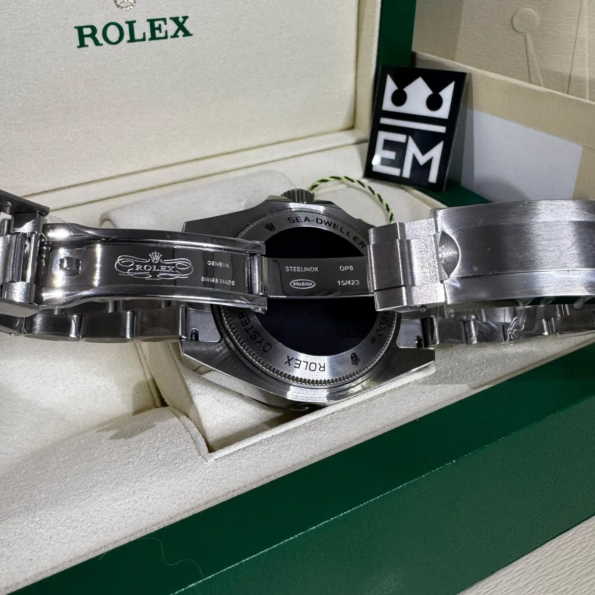 DEEP – Green Dial