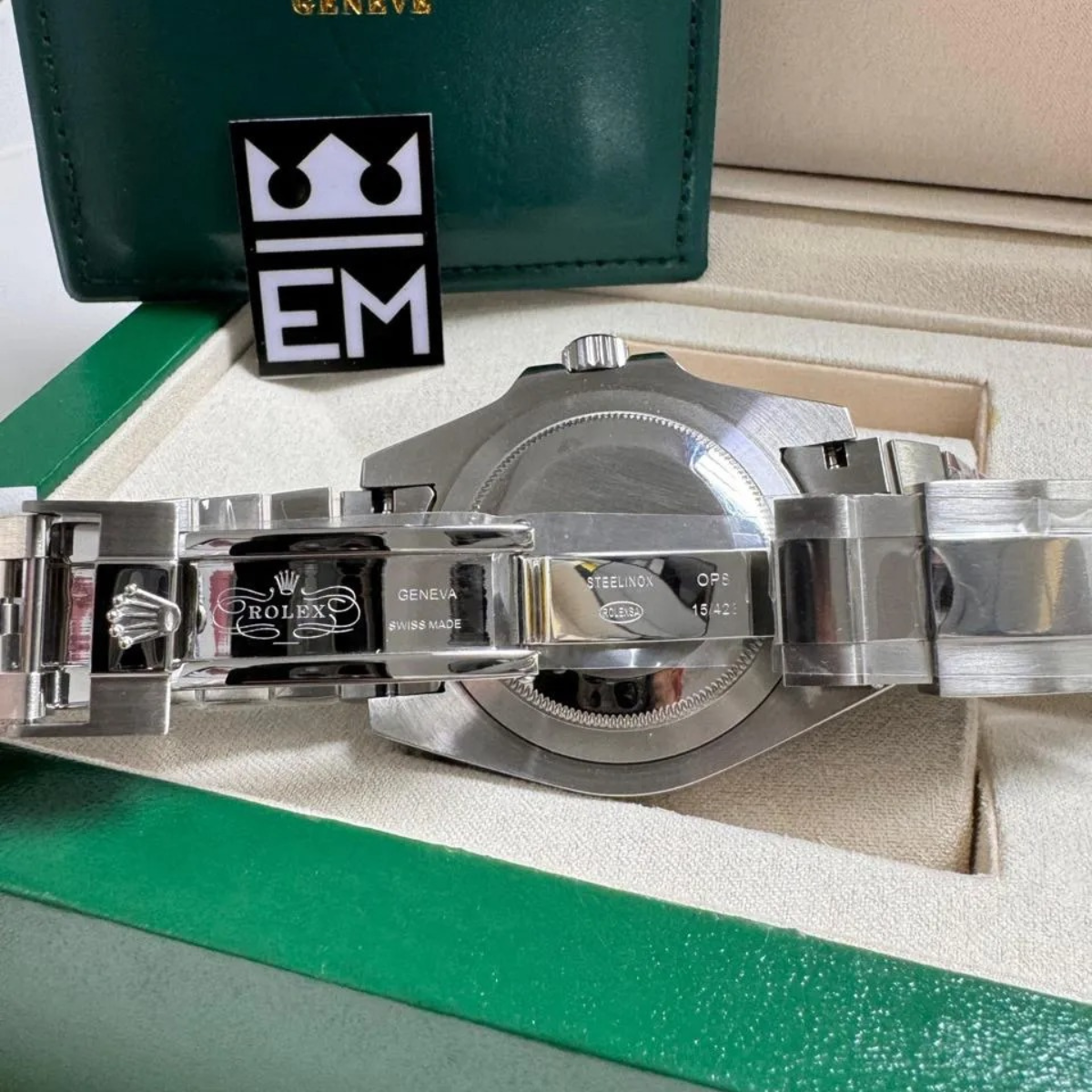 GMT – Black Dial